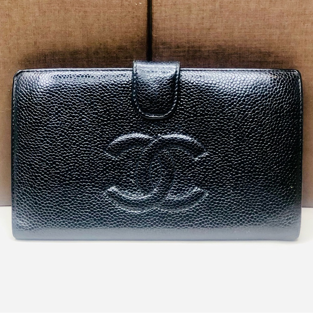 CHANEL CC Logo Black Caviar Frame Kisslock Long Bifold Wallet Authenticity Card